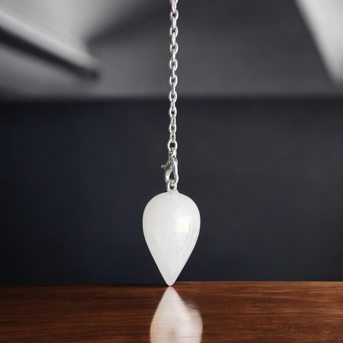 Crystal Pendulum for Divination, Dowsing & Spiritual Guidance