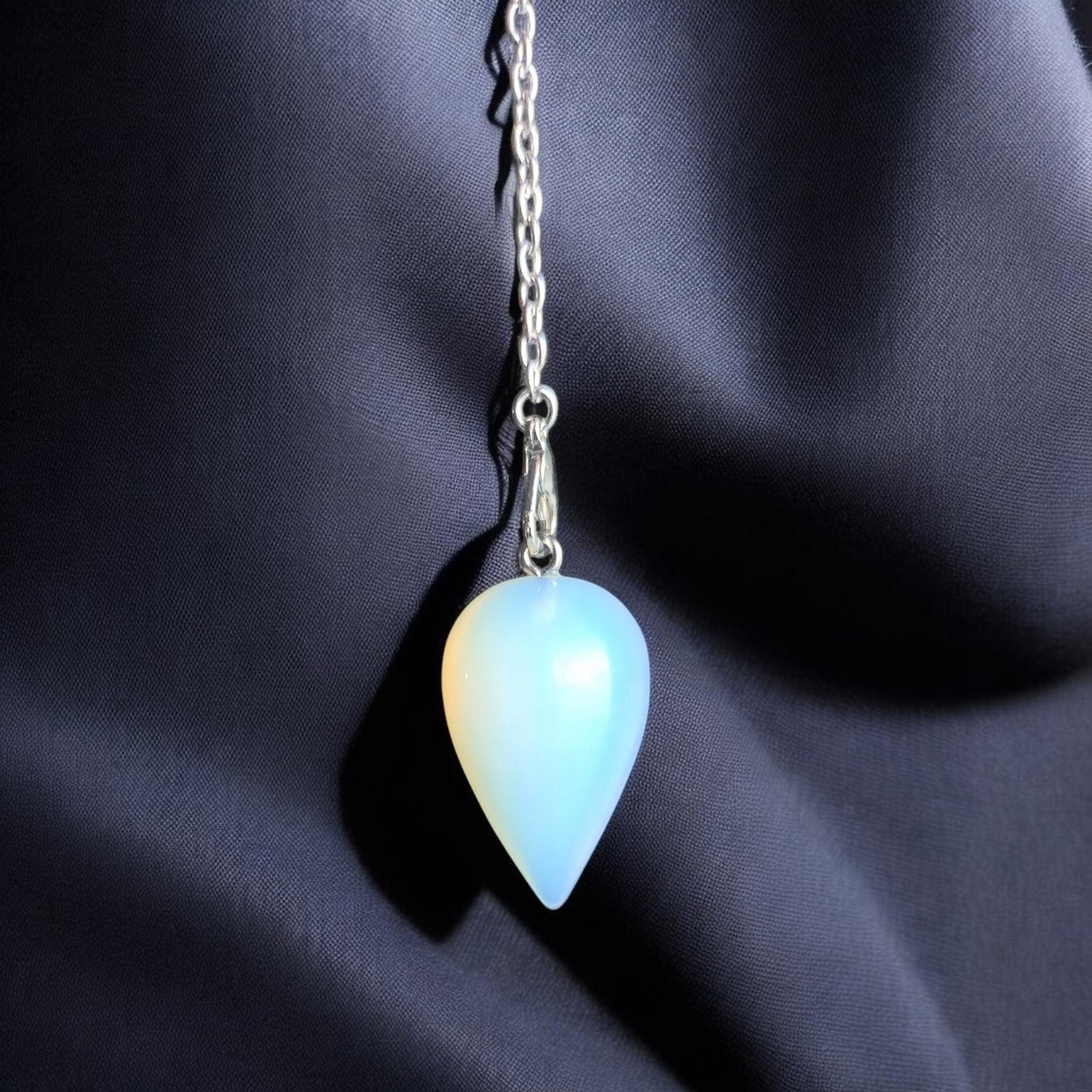 Crystal Pendulum for Divination, Dowsing & Spiritual Guidance